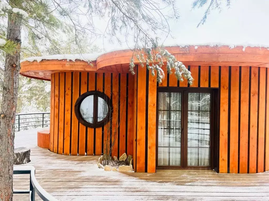 Дом в Свердловская область, Арамильский городской округ, пос. Арамиль ... - Фото 1