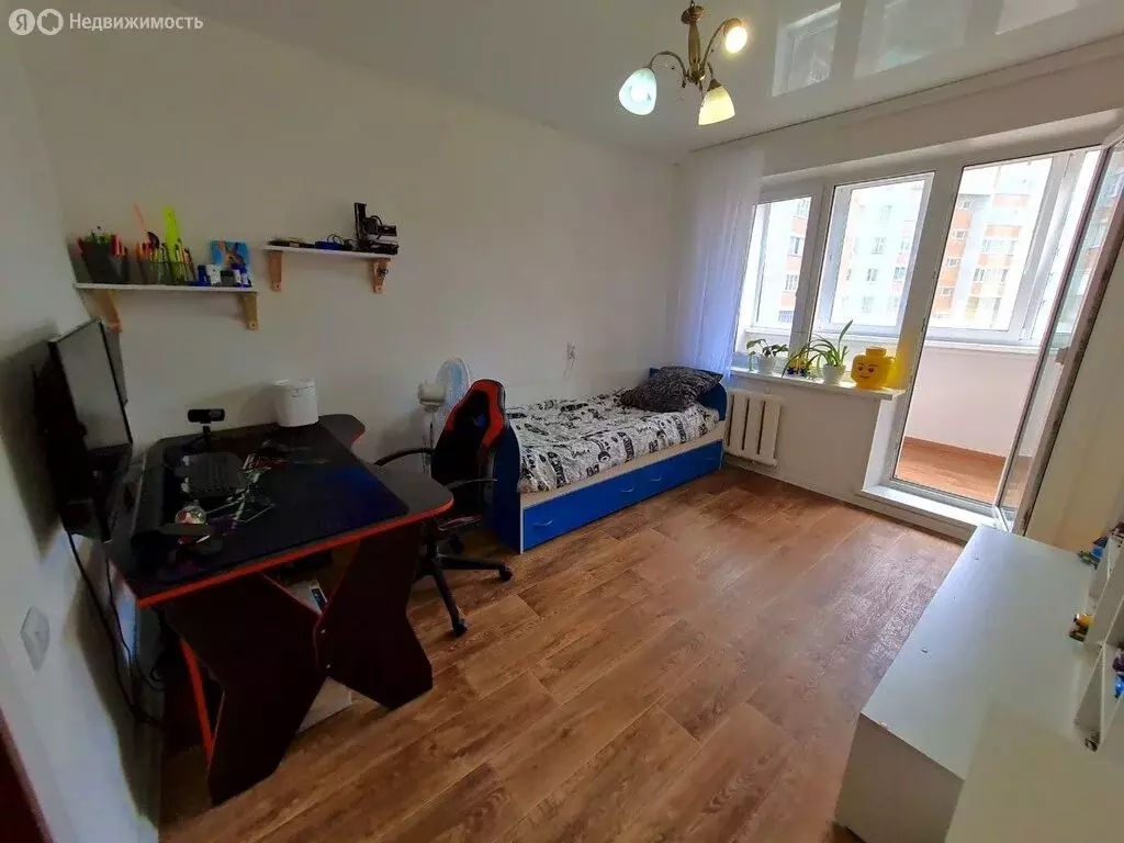 3-комнатная квартира: Чебоксары, Ярмарочная улица, 11к1 (70 м) - Фото 1
