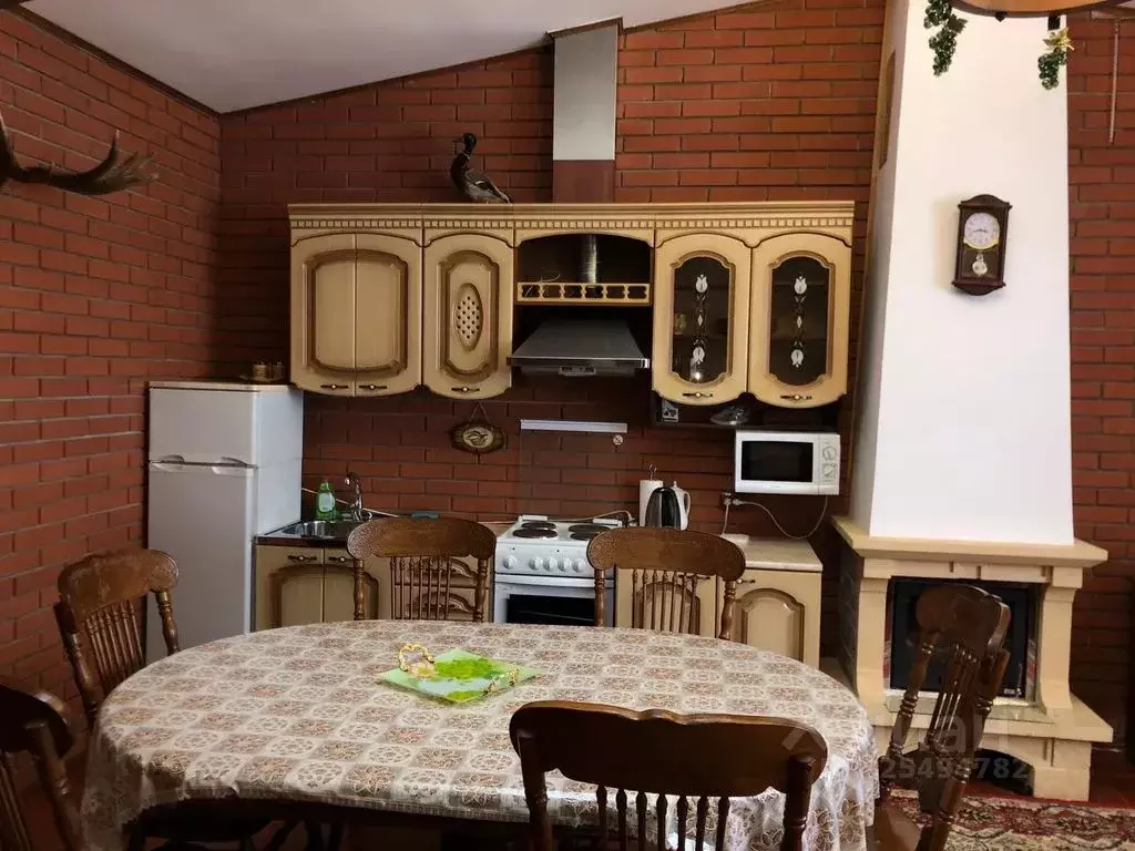 2-к кв. Ярославская область, Мышкин Колхозный пер., 10 (100.0 м) - Фото 1