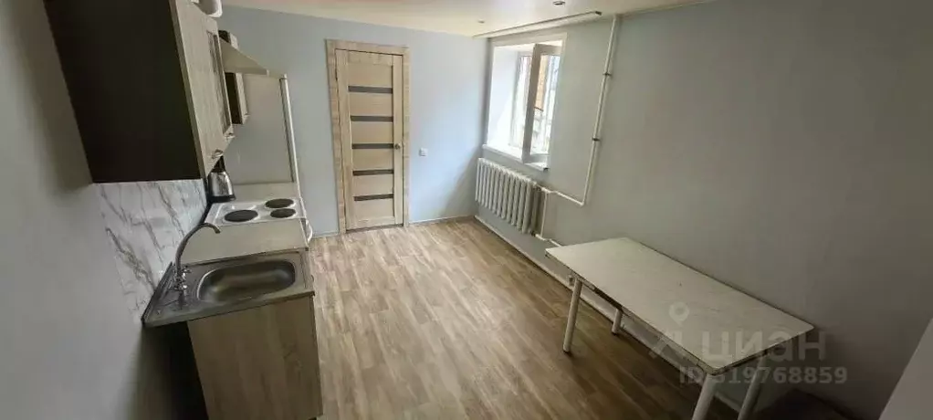 Дом в Красноярский край, Красноярск 3-я Продольная ул., 37 (50 м) - Фото 0