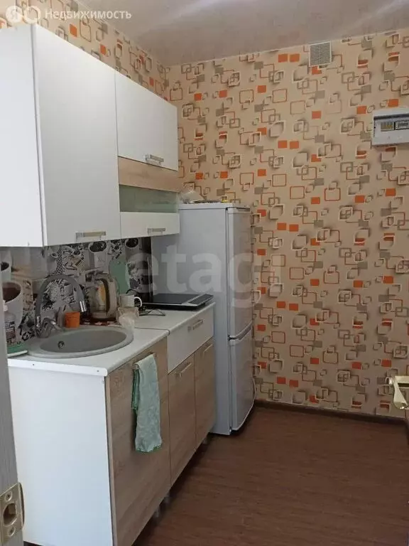 2-комнатная квартира: Нижний Тагил, улица Победы, 45 (24 м) - Фото 1