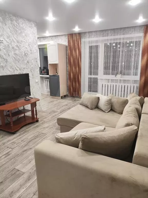 3-к. квартира, 61,6 м, 3/5 эт. - Фото 0