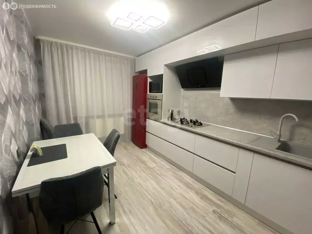 1-комнатная квартира: Сарапул, улица Гончарова, 48 (47.3 м) - Фото 1