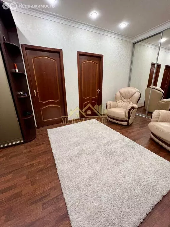 4-комнатная квартира: Владикавказ, Рождественская улица, 19 (95 м) - Фото 2