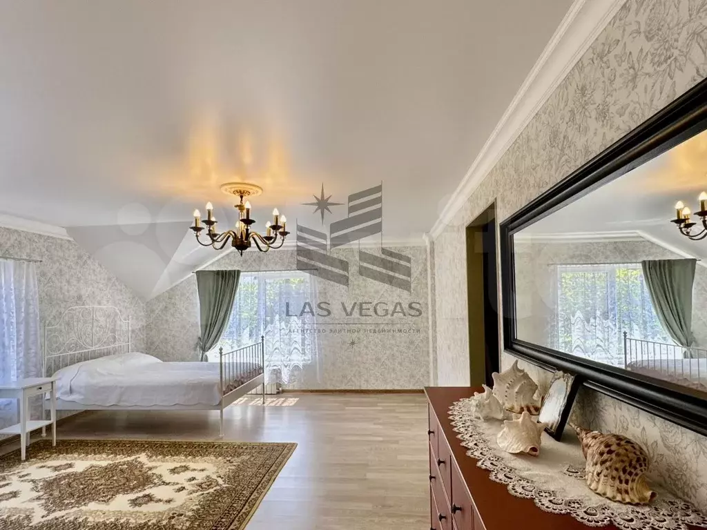 3-к. квартира, 120 м, 3/5 эт. - Фото 1