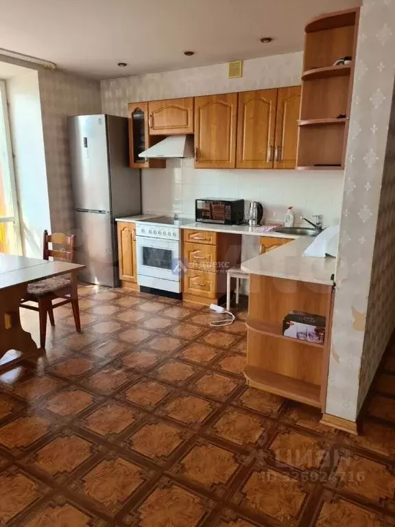 2-к кв. Тюменская область, Тюмень ул. Коммунаров, 35 (108.0 м) - Фото 1