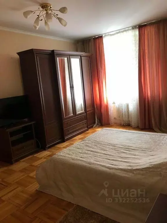 2-к кв. Крым, Симферополь ул. Фрунзе, 30 (65.0 м) - Фото 1