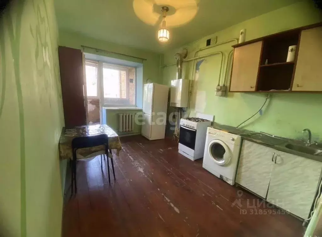 1-к кв. Башкортостан, Уфа пос. Аэропорт, ул. Строителей, 15к2 (40.5 м) - Фото 0