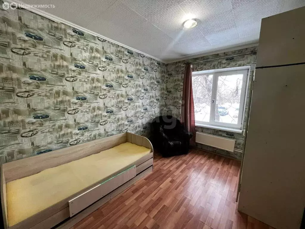 3-комнатная квартира: Омск, улица Лукашевича, 6 (64 м) - Фото 2