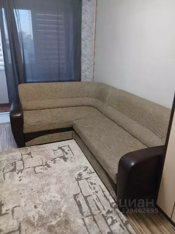 Комната Санкт-Петербург ул. Есенина, 30 (12.6 м) - Фото 1