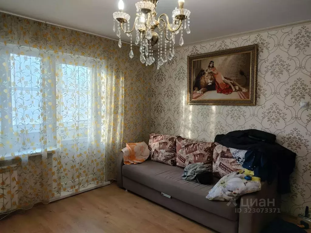 2-к кв. Красноярский край, Красноярск просп. Металлургов, 55 (54.0 м) - Фото 1