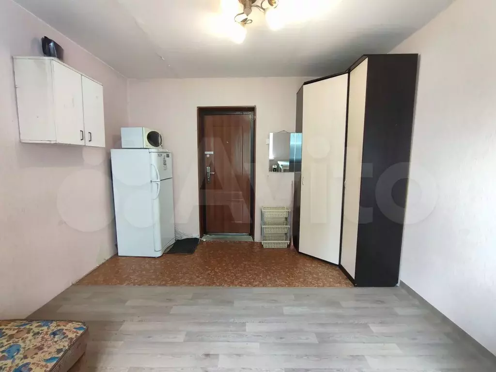 Комната 14 м в 3-к., 4/4 эт. - Фото 1