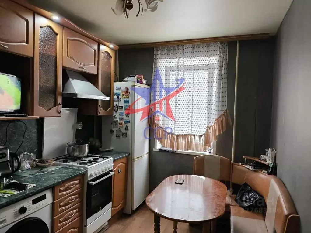 3-к кв. Башкортостан, Стерлитамак Коммунистическая ул., 98 (65.8 м) - Фото 1