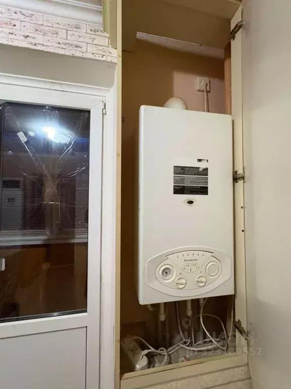 2-к кв. Белгородская область, Белгород ул. Есенина, 50в (60.0 м) - Фото 2