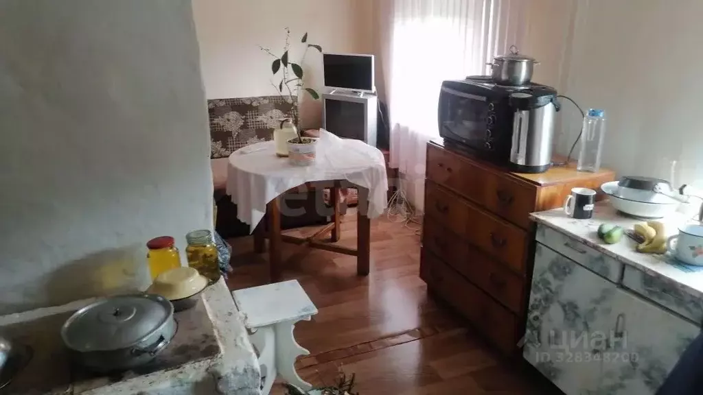 Дом в Кемеровская область, Березовский Бирюлинская ул., 16 (30 м) - Фото 1