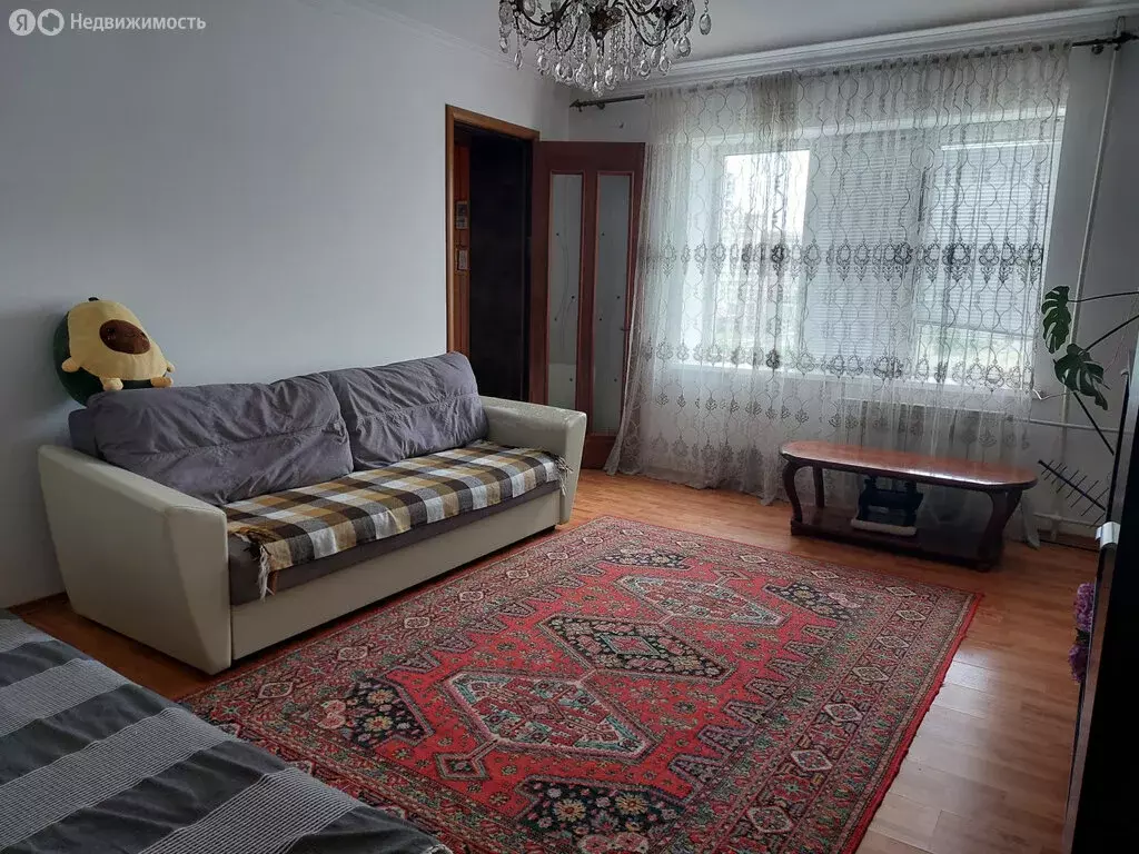 3-комнатная квартира: Махачкала, Красноярская улица, 9 (75 м) - Фото 0