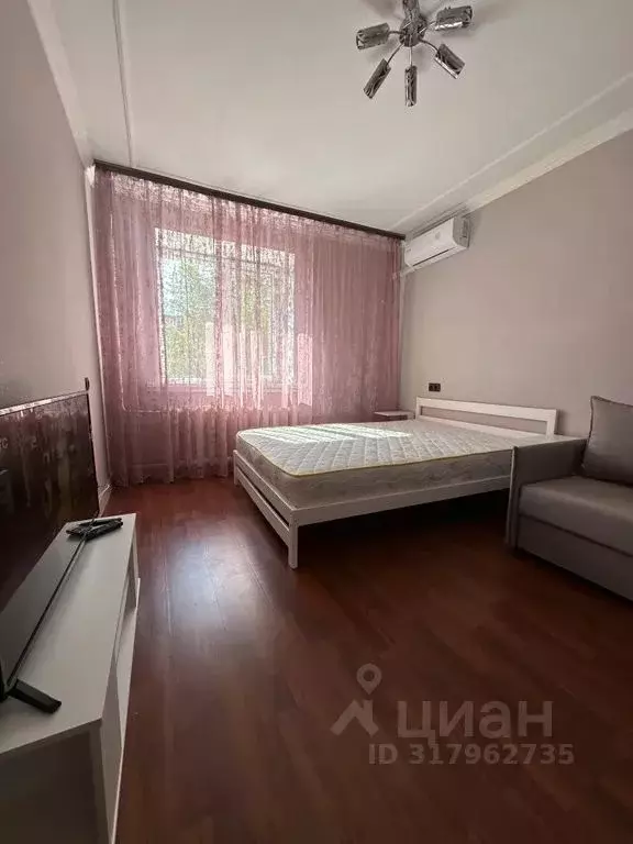 1-к кв. Татарстан, Казань ул. Красной Позиции, 3а (40.0 м) - Фото 0