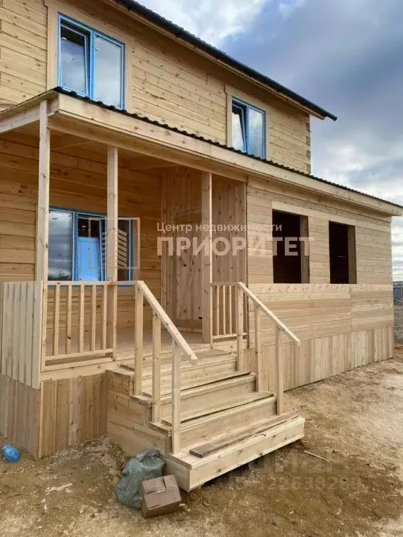 Дом в Саха (Якутия), Жатай городской округ, Жатай рп ул. Северная (96 ... - Фото 1