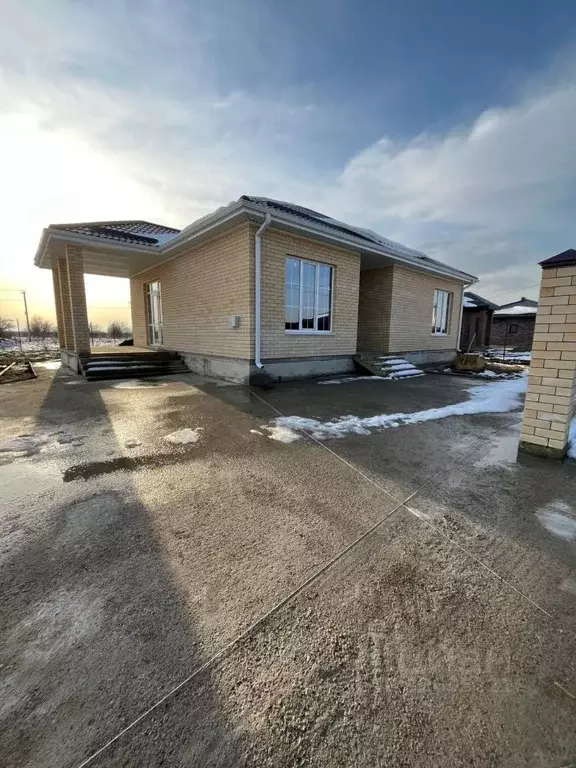 Дом в Адыгея, Тахтамукайский район, Козет аул ул. Абадзехская, 14 (120 ... - Фото 1