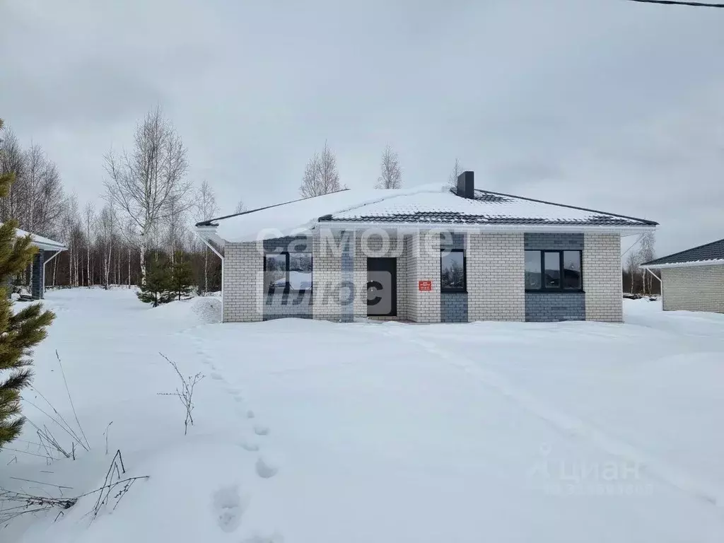 Дом в Удмуртия, Завьяловский район, д. Пирогово ул. Малахитовая, 5 ... - Фото 0