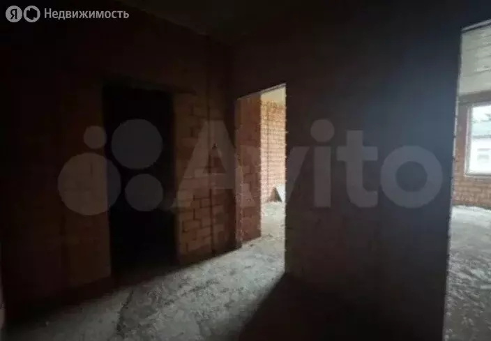 3-комнатная квартира: Баксан, улица Угнич, 42 (109.9 м) - Фото 2