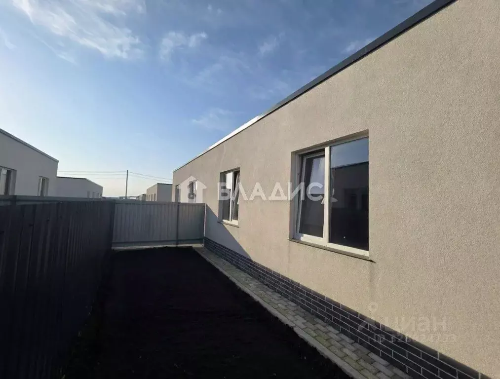 Дом в Калининградская область, Гурьевский муниципальный округ, пос. ... - Фото 2