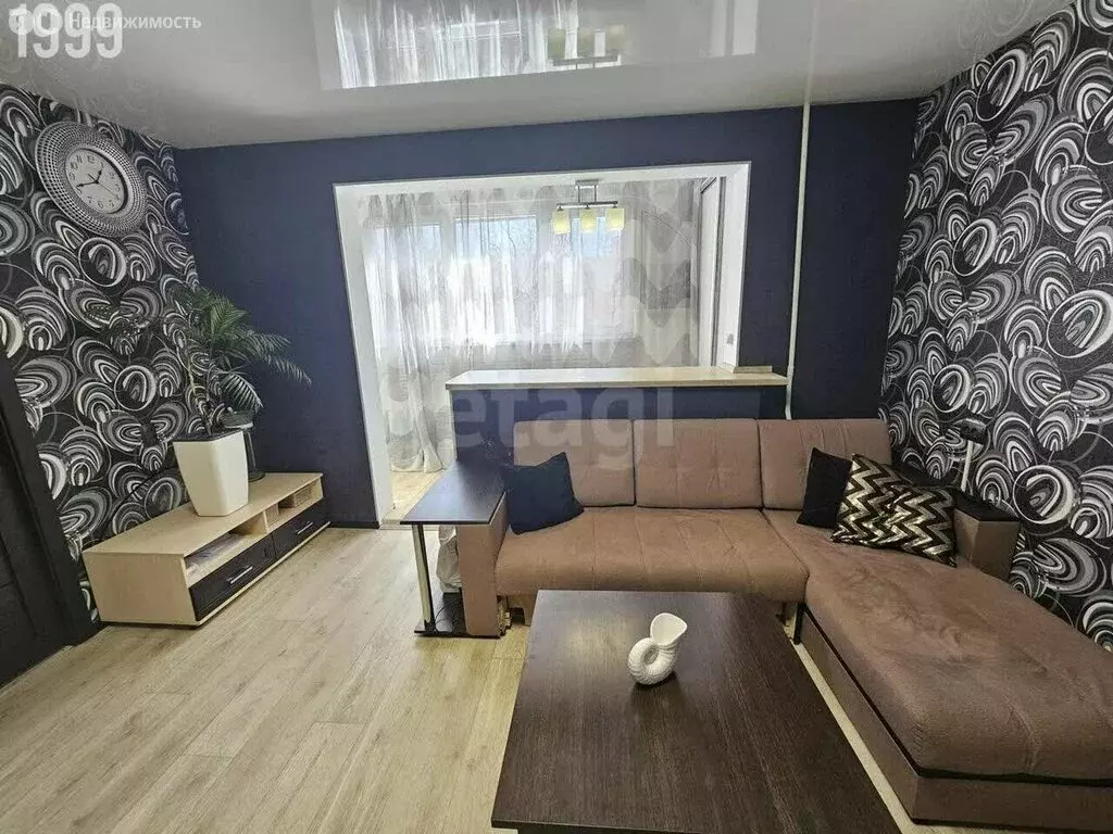 4-комнатная квартира: Севастополь, улица Генерала Хрюкина, 8Б (85 м) - Фото 1