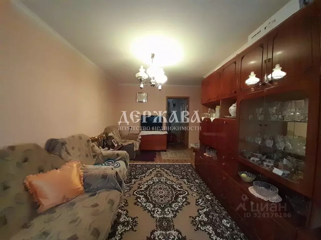 3-к кв. Белгородская область, Старооскольский городской округ, с. ... - Фото 2