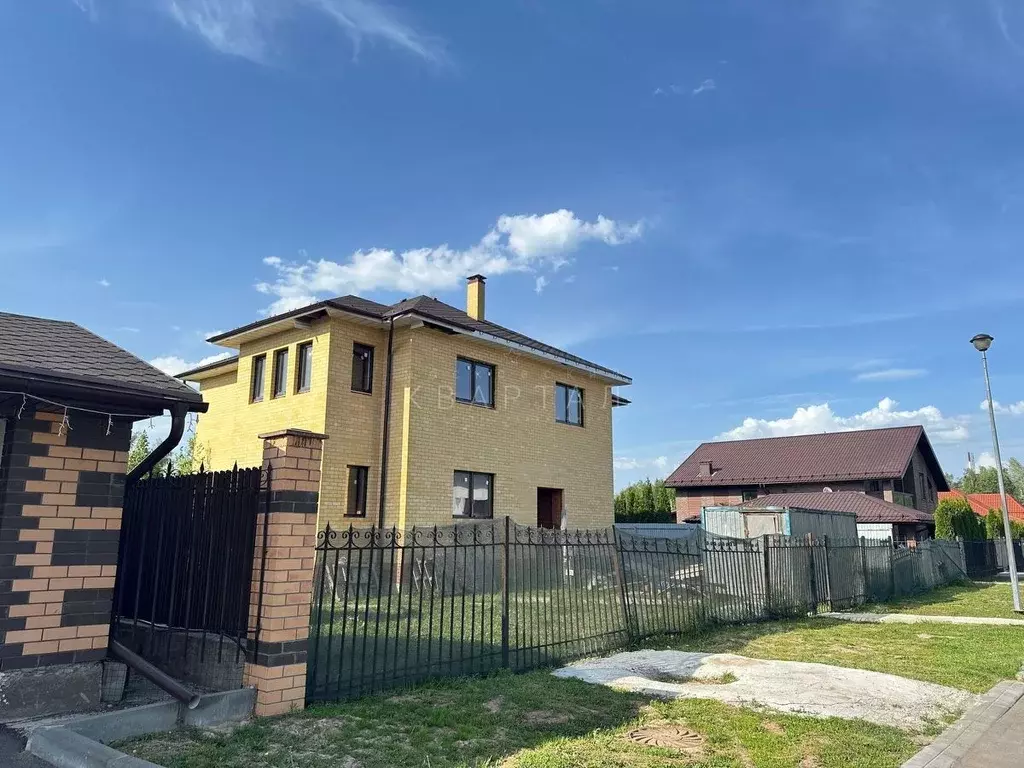 Дом в Московская область, Мытищи городской округ, д. Аксаково ул. ... - Фото 1