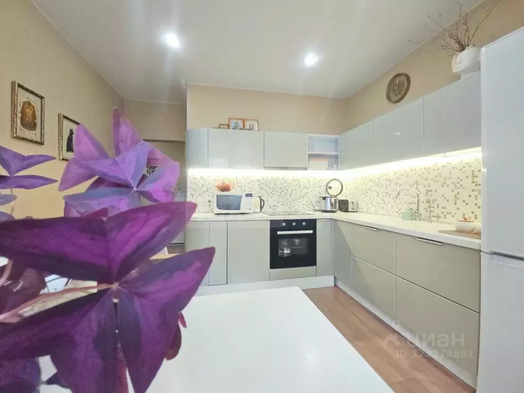 2-к кв. Оренбургская область, Оренбург ул. Поляничко, 10 (57.04 м) - Фото 1