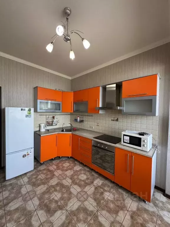 2-к кв. Кемеровская область, Кемерово бул. Строителей, 53А (75.0 м) - Фото 0