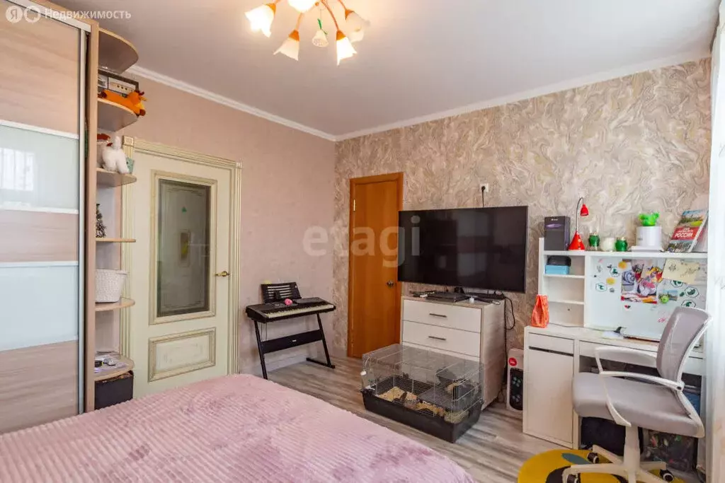 4-комнатная квартира: Ростов-на-Дону, Нахичевань, улица 19-я Линия, ... - Фото 2