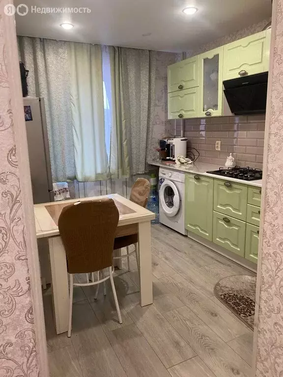 3-комнатная квартира: Ухта, проспект Ленина, 53 (61.9 м) - Фото 2