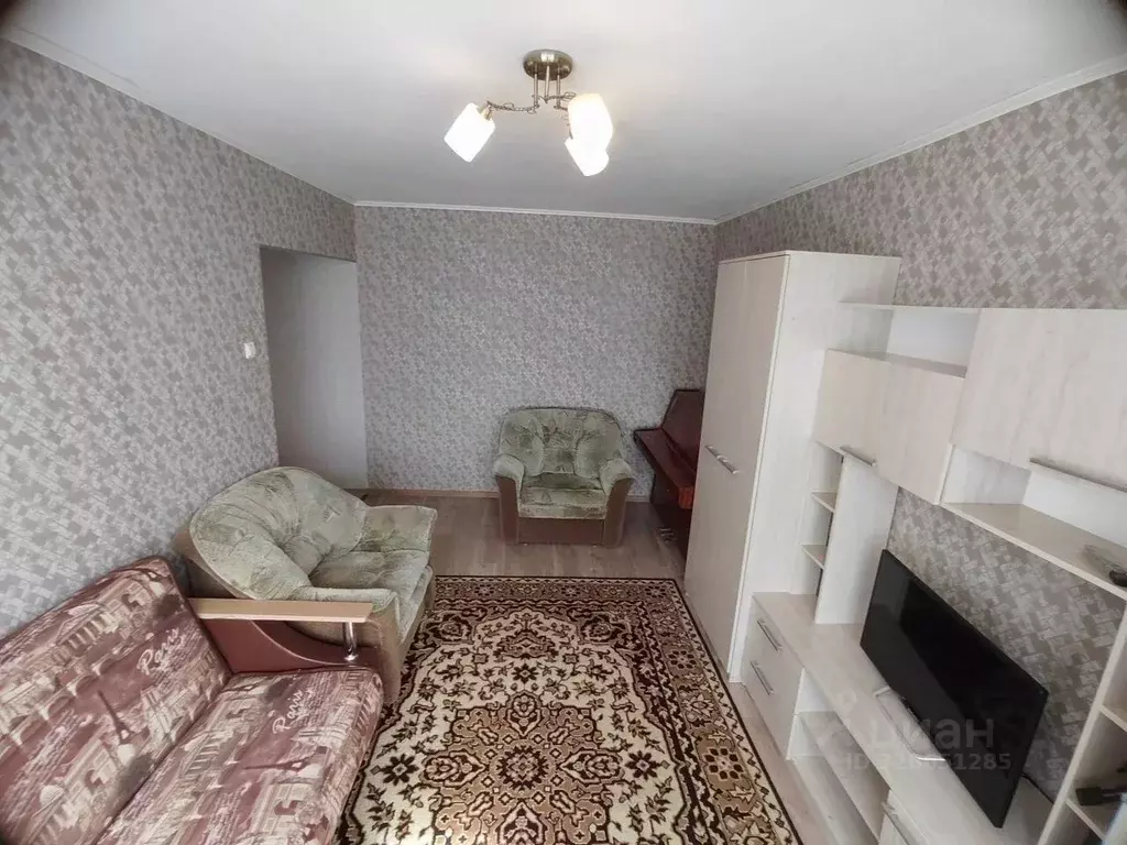 2-к кв. Ленинградская область, Кингисепп 1-я линия, 8 (47.0 м) - Фото 2