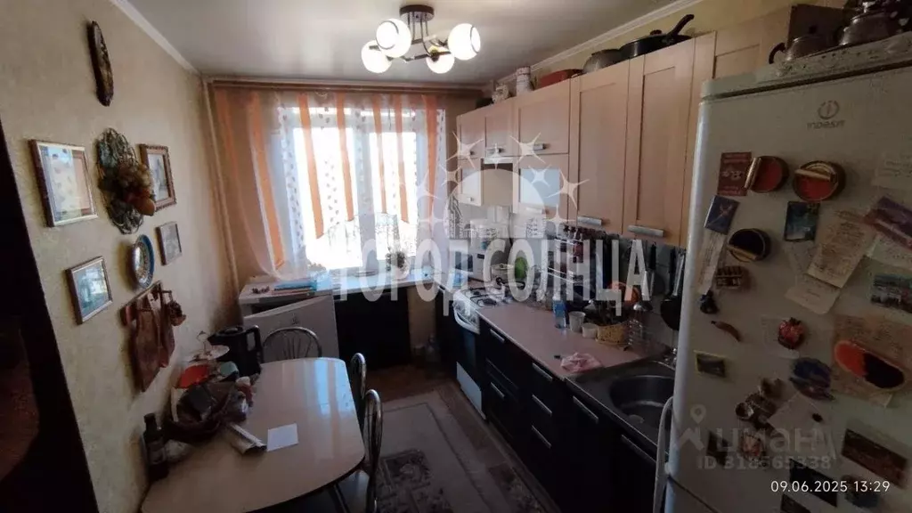 2-к кв. Омская область, Омск ул. 2-я Челюскинцев, 7А (52.0 м) - Фото 1