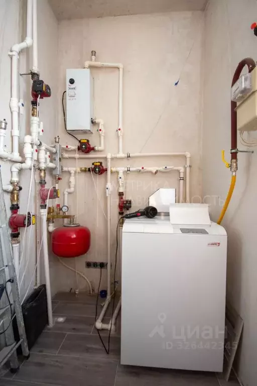 Коттедж в Тюменская область, Тюмень ул. Бакинских Комиссаров (234 м) - Фото 1