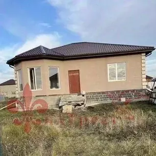 Дом в Белгородская область, Строитель Яковлевский городской округ, ул. ... - Фото 1