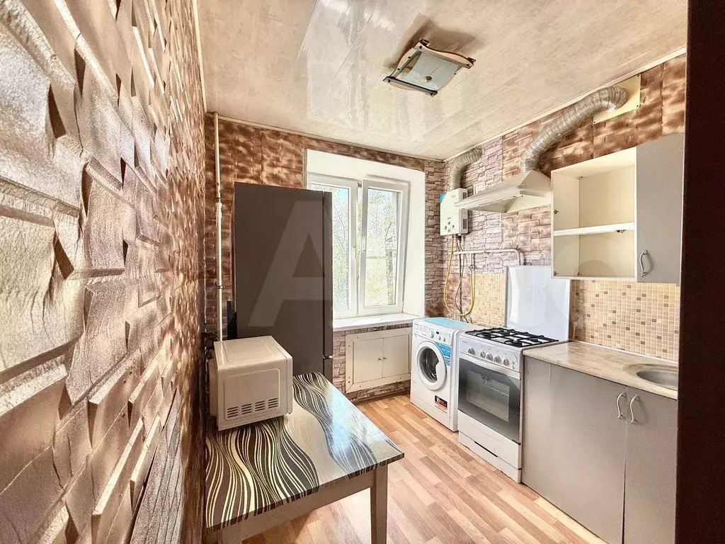 1-к. квартира, 31 м, 4/5 эт. - Фото 0