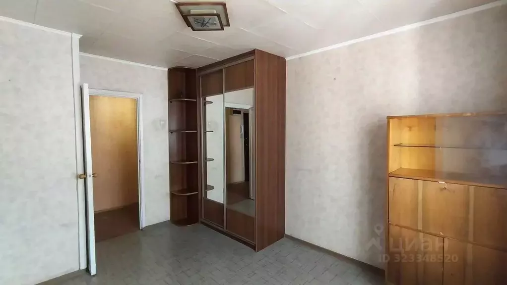 3-к кв. Омская область, Омск Ангарская ул., 2 (63.9 м) - Фото 1