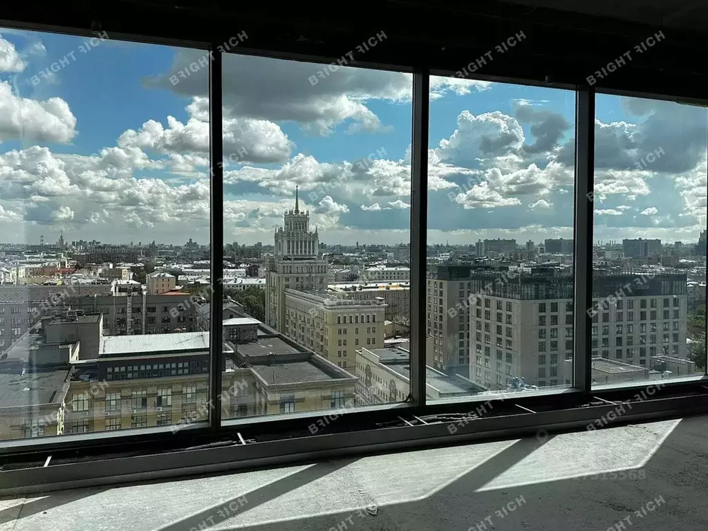 Офис в Москва 2-я Брестская ул., 6 (199 м) - Фото 0