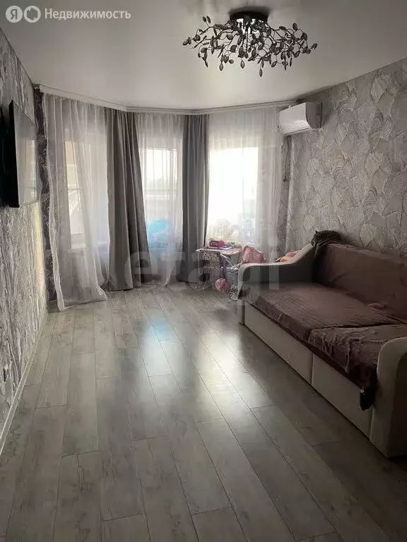 1-комнатная квартира: Липецк, улица Хренникова, 8 (48 м) - Фото 1