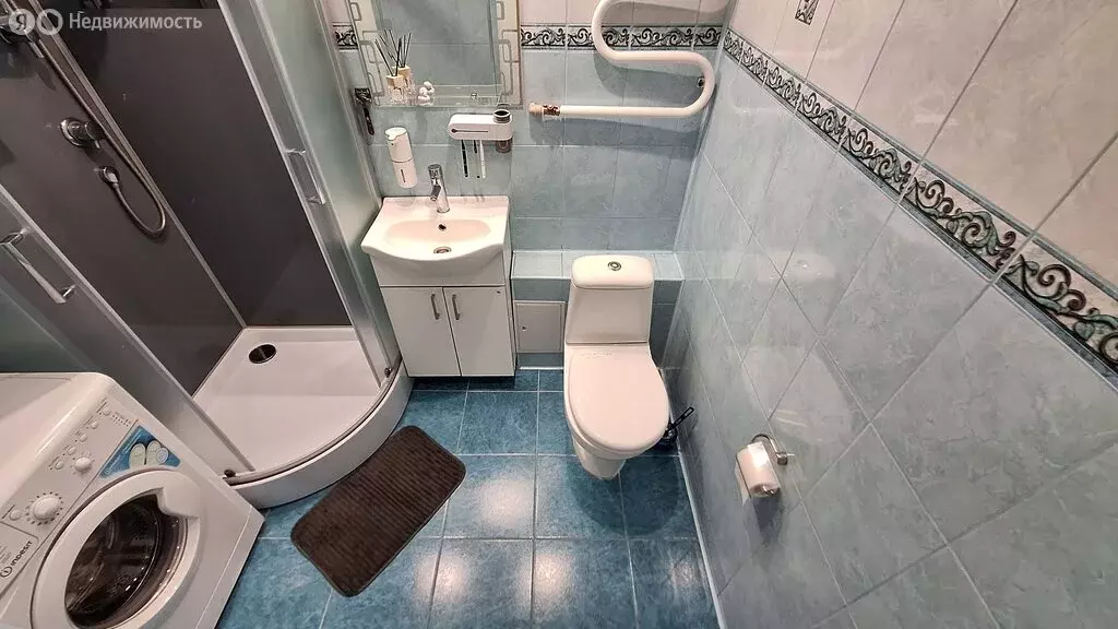 2-комнатная квартира: Зеленоградск, улица Сибирякова, 17 (47 м) - Фото 1