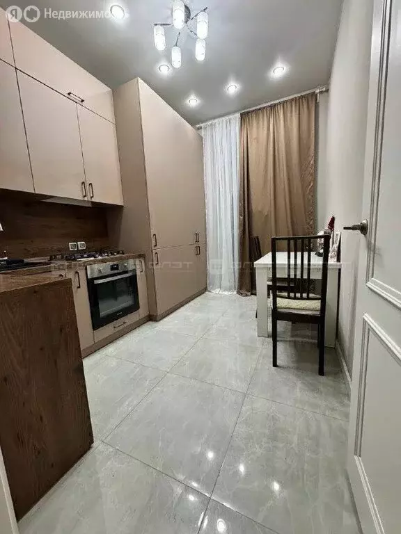 1-комнатная квартира: Казань, улица Зур Урам, 1Г (34.4 м) - Фото 2