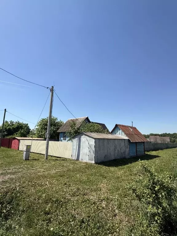 Дом в Башкортостан, Иглинский район, Калтымановский сельсовет, д. ... - Фото 1