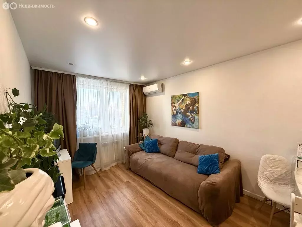 1-комнатная квартира: Иркутск, Байкальская улица, 303 (50 м) - Фото 1