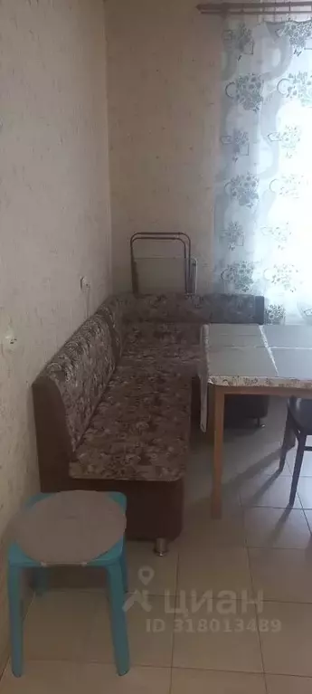 1-к кв. Ленинградская область, Кировск Набережная ул., 17 (35.0 м) - Фото 1