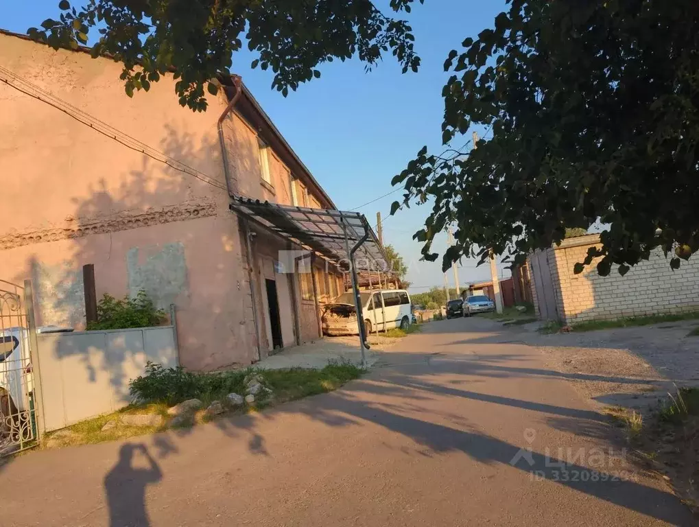 Дом в Алтайский край, Барнаул ВРЗ мкр, ул. Водопроводная, 8 (400 м) - Фото 2