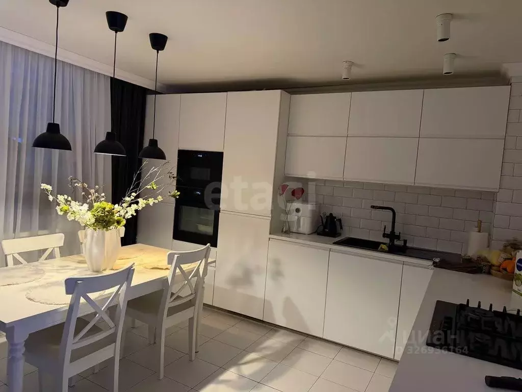 3-к кв. Ярославская область, Тутаев просп. 50-летия Победы, 11 (80.7 ... - Фото 1