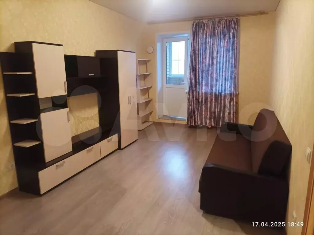 1-к. квартира, 43 м, 6/10 эт. - Фото 1
