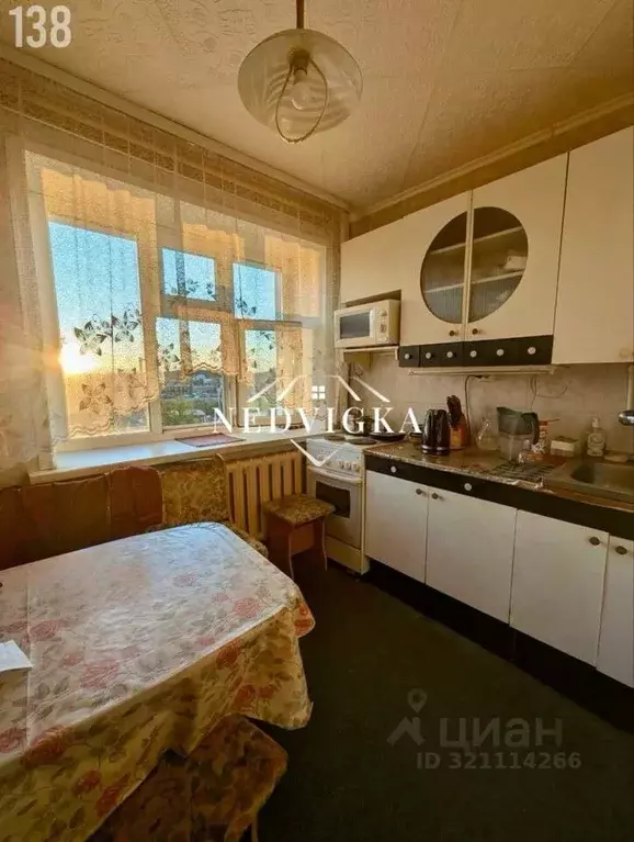 2-к кв. Саха (Якутия), Мирный ш. 50 лет Октября, 7 (46.2 м) - Фото 1